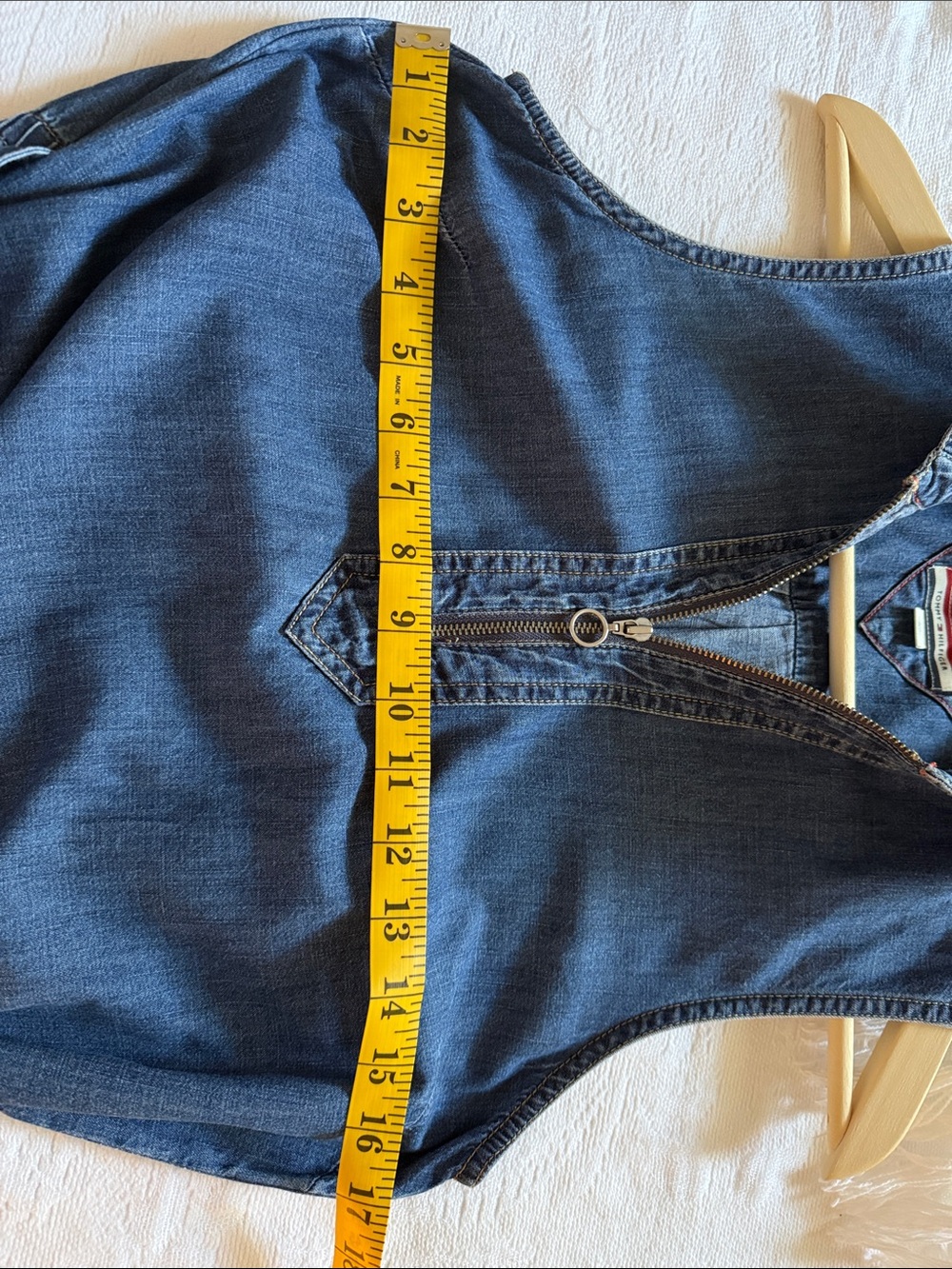 Tommy Hilfiger Sleeveless Denim Midi Dress in Dark Blue with Tie Waist - Picture 12 of 13
